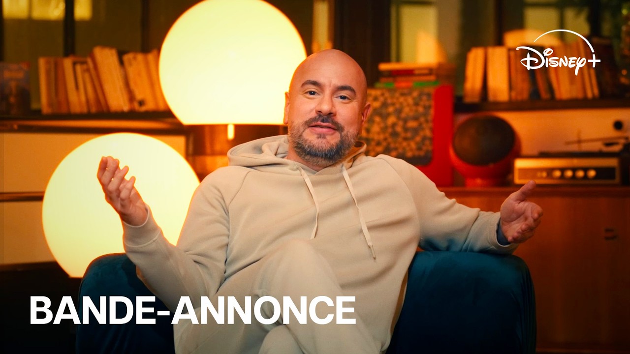 Miniature de la vidéo En attendant la cérémonie - Bande-annonce officielle | Disney+ du film En attendant la cérémonie