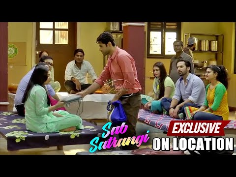 Sab Satrangi: Gargi, Mannu & Family At A Restaurant | Mannu & Gargi's SECRET Envelops | ON LOCATION