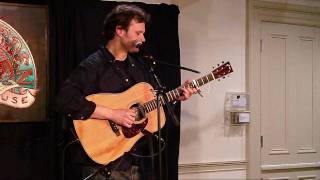 Alastair Moock - Guabi Guabi