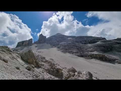 Anello Tofana di Rozes più cima per via normale