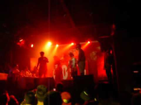 Wolf y MKS vs. Niki y Musse - A Cara De Perro Zoo 2vs2 2016