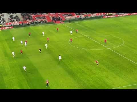 But  Loïc Rémy (90e4) Losc-Nice .Super ambiance