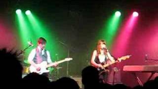 Rilo Kiley - Close Call