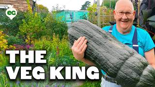 He Grows Some Of The Biggest Vegetables In The UK