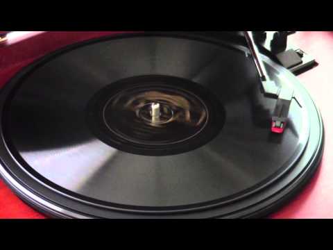 Just A Memory - Charles Hart (1927 - 78 rpm)