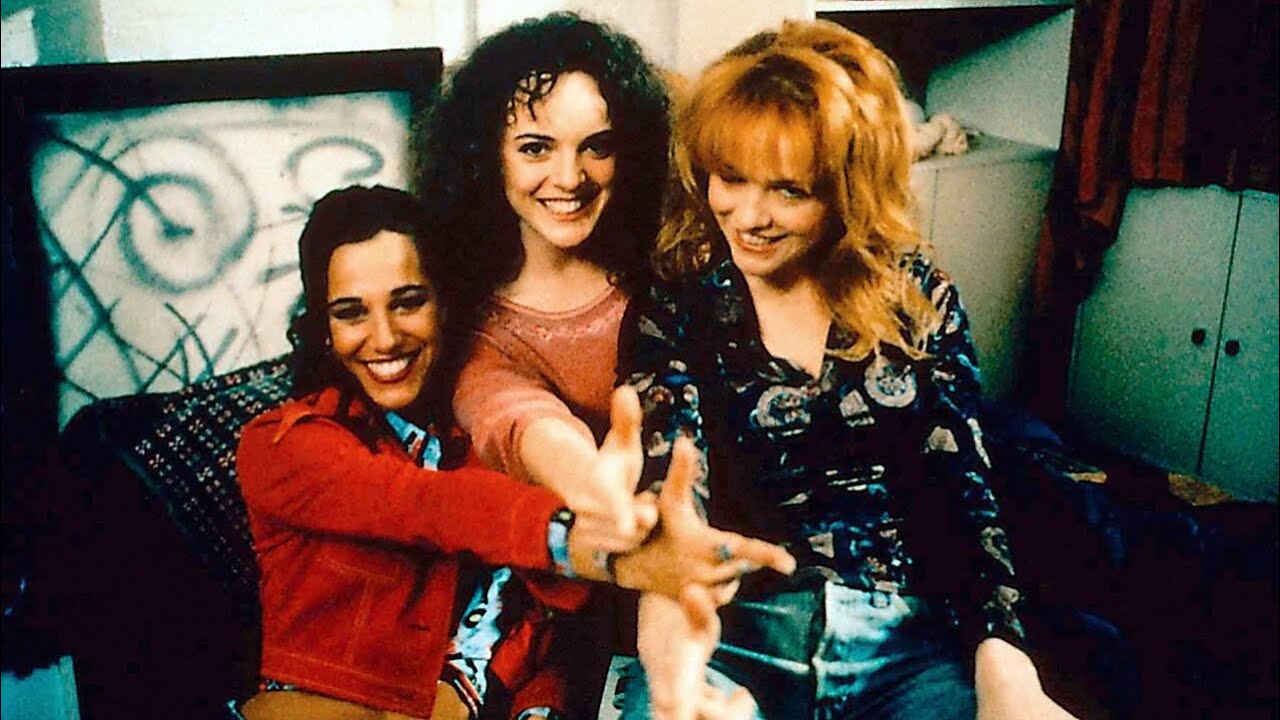 Miniature de la vidéo Loose Women (1997) Full Movie du film Loose Women