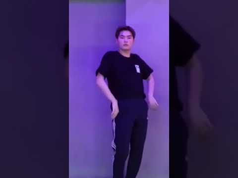 Kim taerae😭Sunghanbin looks resigned looking at Taerae😭#kimtaerae #sunghanbin #zerobaseone