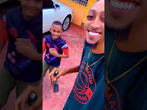 Street Gena & His Son Vibing‼️ 👀 Wa Really Gwan? #1citybadness #eastsyde #streetgena