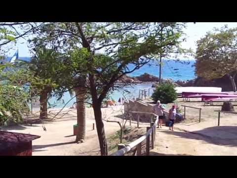 Santa Cristina Beach: 30 mn drive from Barcelona Countryside Villa.