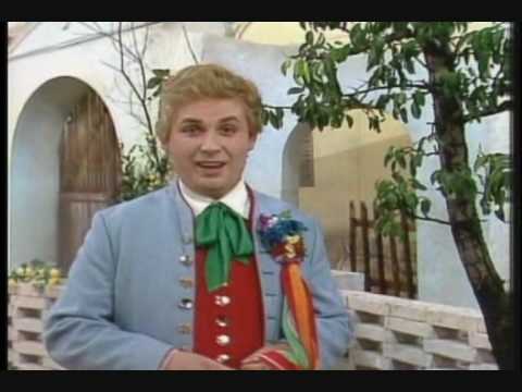 Smetana: Prodaná nevěsta/ Bartered Bride - Vasek´s Aria "Ma-ma-ma mama told"