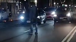 一個比一個還無法無天