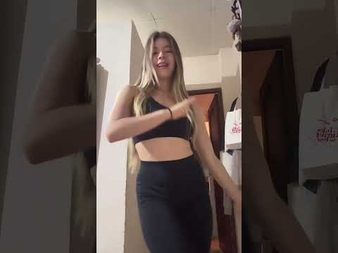 AMY SOLORZANO A PRETTY BATON TWISTER CHONE ECUADOR 🇪🇨 MANABI #love #dance #usa #shorts #viral