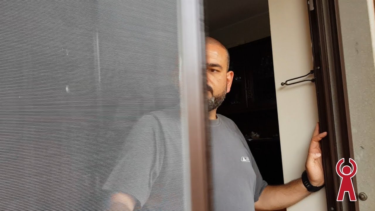 Installazione zanzariera a rullo fai da te