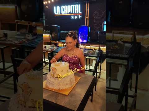 #Yajaira ypastel de cumpleaños #baile #cumbia #dance #elsalvador #humor #bailando