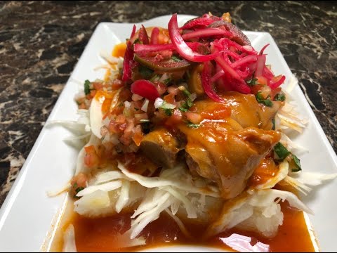 Yuca 😱 with pig's foot 🐖🐷 @ antojitos ktrachos and more