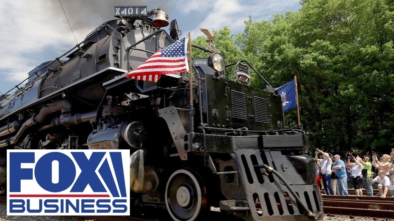 ‘BIG BOY’ rolls across America in HISTORIC coast to coast trip