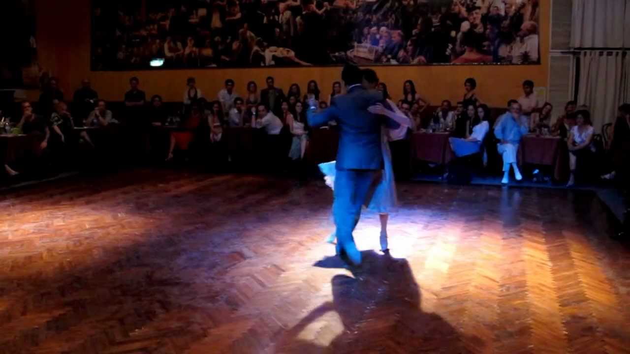 Sebastian Pereyra y Delia Hou