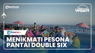 Melihat Pantai Double Six Seminyak Bali, Banyak Tempat Duduk Bean Bag dan Payung untuk Bersantai