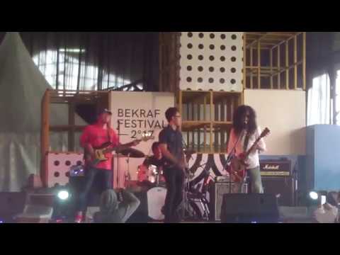 John Paul Ivan, Yoyo Bassman, Ferry HK - Come Together