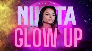 Kadr z teledysku Glow Up tekst piosenki NikitA