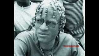 Yellowman - Soldier Take Over Live