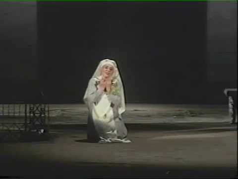 Puccini: Suor Angelica - Final Scene (Júlia Kukely)