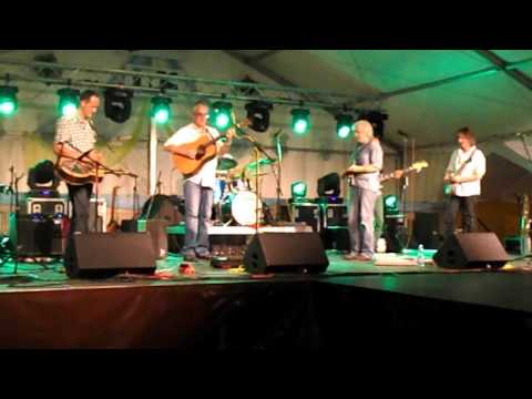 Druhá tráva - Crying Holy /7.8.2015/