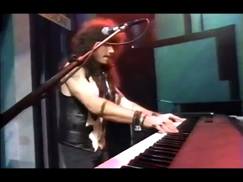 Cinderella • New Year's Eve Concert • MTV • 1990 - Gary Corbett Keyboards