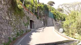 driving up trough Nocelle  Italia