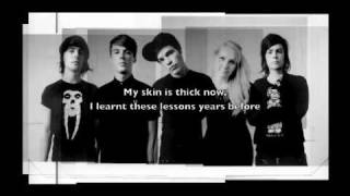 Declaration of war - Hadouken! (with lyrics/karaoke)