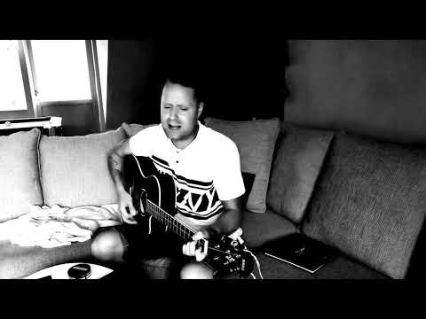 Mikael Nyberg. Cover på Tuk tuk Rally - Komedi