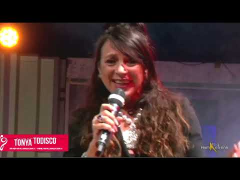 QUESTO AMORE (cumbia pop) Tonya Todisco Ospite Ma Che Musica TV || www.farfallinaedizioni.it