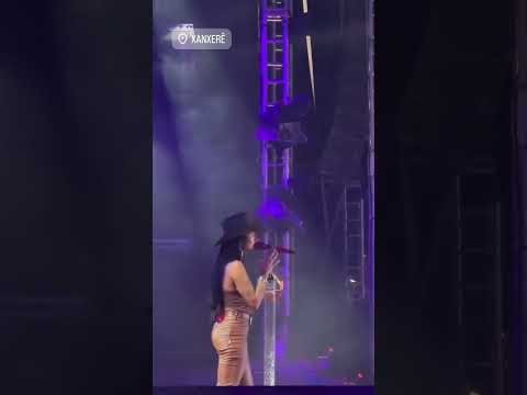 Show de Ana Castela Em XANXERÊ -SC foi Emocionante 😍 em Santa Catarina #anacastela #boiadeira