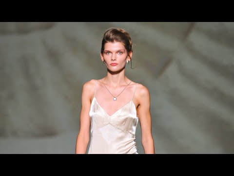 Ukrainian Fashion Week SS26: DARJA DONEZZ