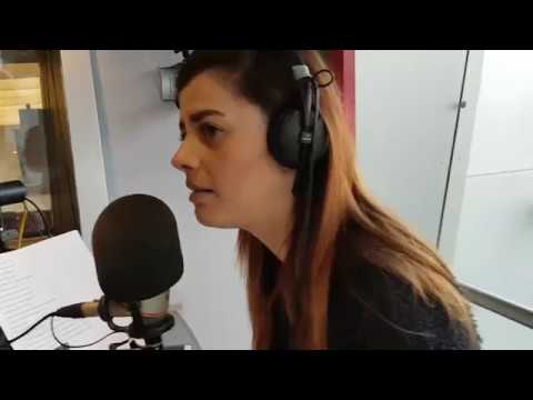 Annalisa canta "Chandelier" di Sia a @Radio105