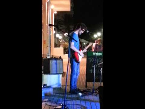 MASHitUP @ Ses Ones Music Bar, S'Illot, Majorca, Spain September 2013