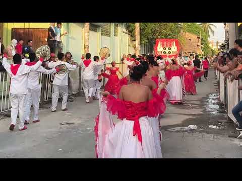 Desfile de comparsas en Tolú comparsa de Los Palmitos Sucre 