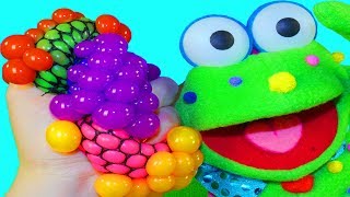 Сборник Learn colors Учим цвета Развивающая песня Про шарики Про Спиннеры Антистресс Шарики в сетке