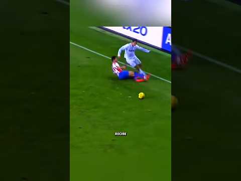 Cristiano Ronaldo takes a BRUTAL tackle… his reaction left everyone speechless 😳🔥#shorts #ronaldo