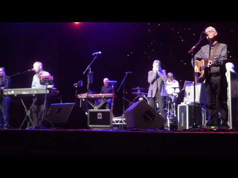 The Manfreds ‎– Semi-Detached Suburban Mr. James -Weymouth, England - 2019, March 14