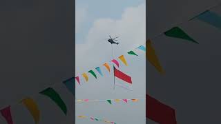 Download lagu Helikopter TNI AU membawa bendera merah putih #helikopter #short mp3