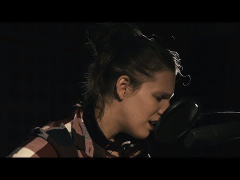 Luísa Sobral - O Melhor Presente | Ao vivo na Antena 3 | Antena 3