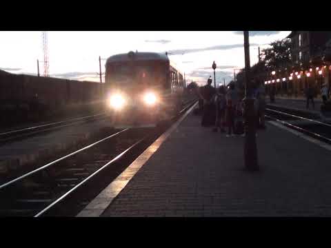 Tren R5568 Suceava Nord - Botosani pleaca din Suceava cu Racheta Rosie 77-0906-2 - 27.08.2020