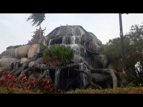 Waterfall, Marina beach Chennai