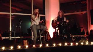 LeAnn Rimes sings "Where I Stood"