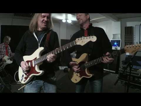 Rehearsal fun - Leicester February 2017 - Martin Turner ex Wishbone Ash