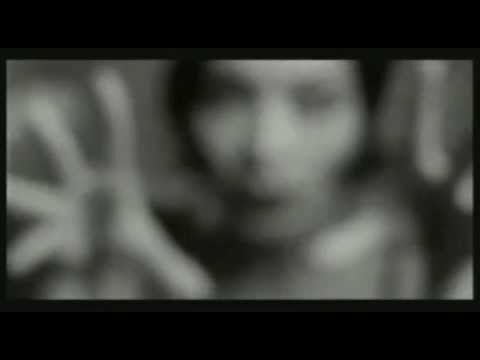 Αντώνης Ρέμος ft Remee - Μείνε (Fly With Me) - Official Video Clip