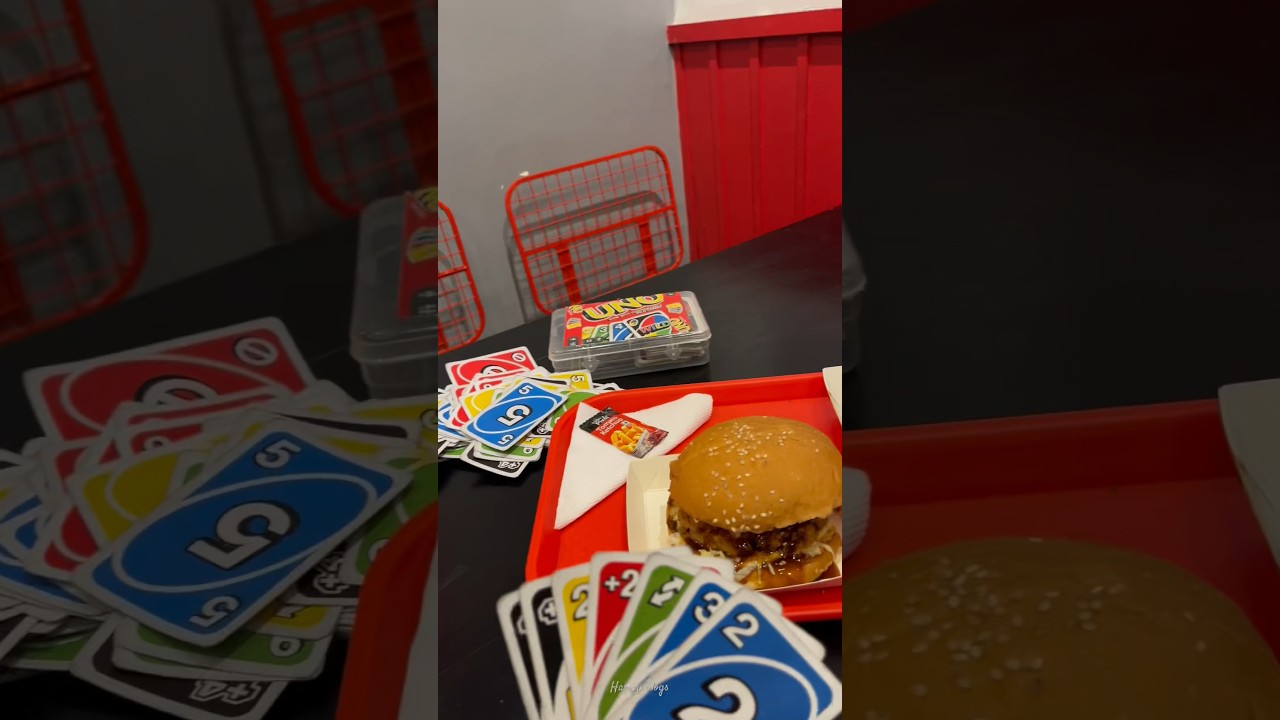 New spot in anna nagar🤍 Dinhos cafe🔥  #budgetfriendly #cafe #chennai #chennaifoodie #restaurant