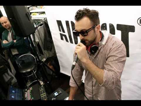 dargen d'amico & phra (crookers) -- xmass (beat: diplo) (2009)