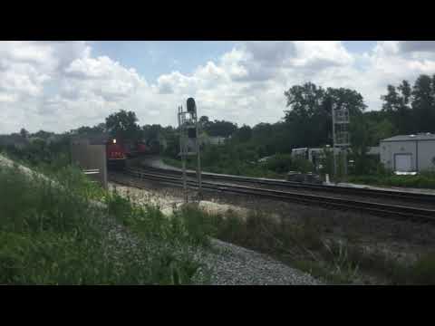 CN Action at the Park Forest Railfan Platform Park Forest/Matteson, IL 07/05/19